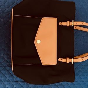 Michael Kors shoulder bag.